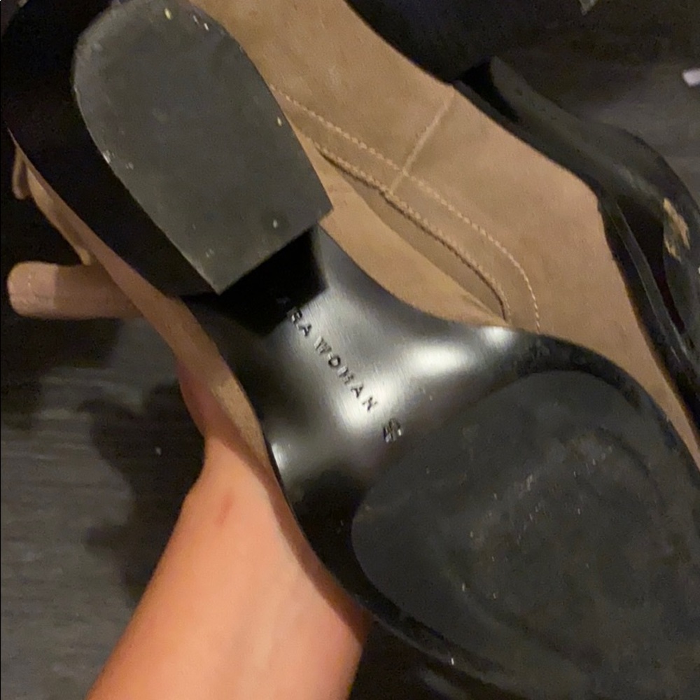 Boots - Picture 5 of 5